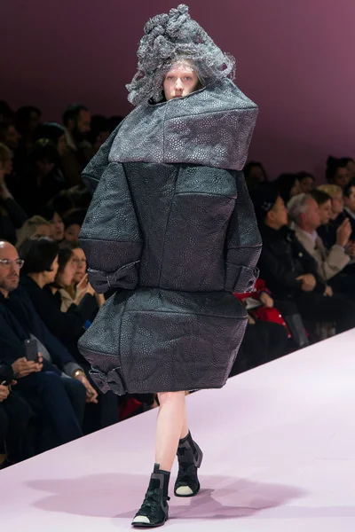 Look 6
